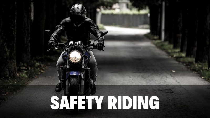 contoh penerapan safety riding